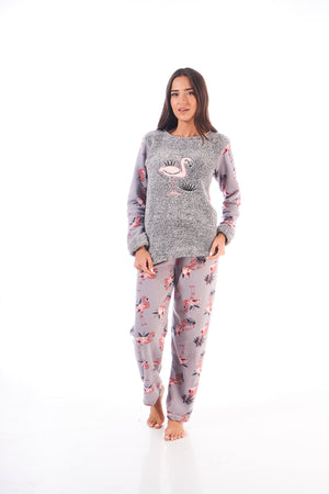 Wellsoft Flannel Long Sleeve Pyjamas Set With A Flamingo Design