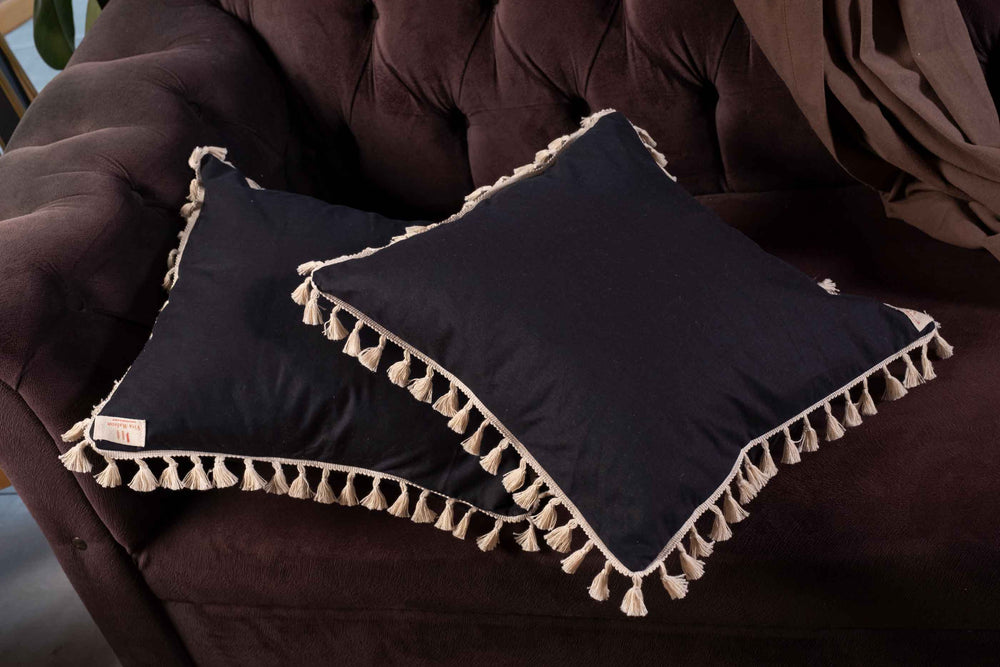 Tassel Fringed Design Cotton Cushion Cover