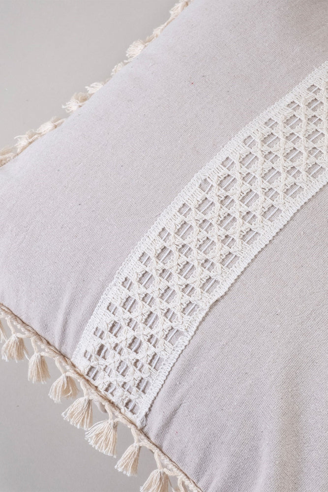 Lanced Tasseled Cotton Cushion Cover